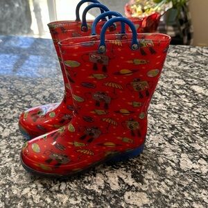 Rain boots